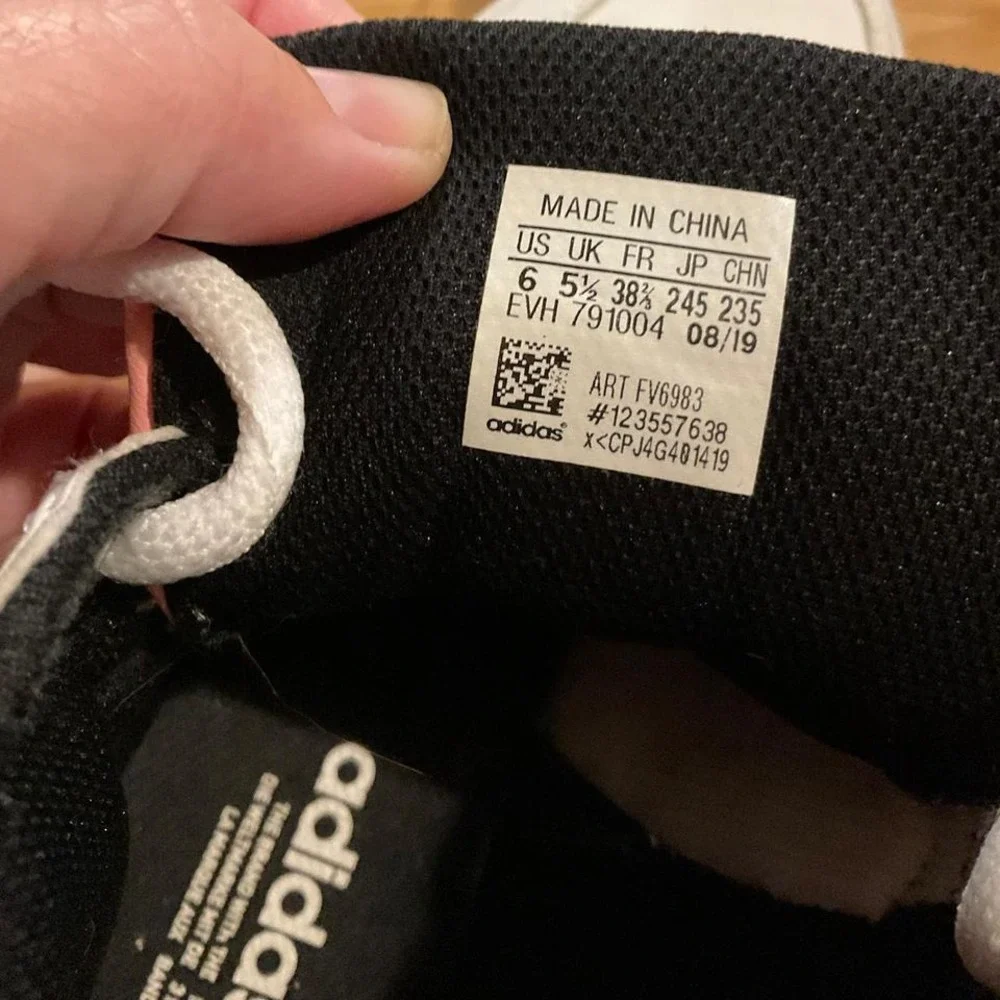 Adidas hard court high j‎ logo print